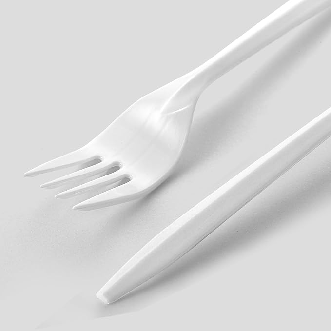 700 Count Medium Weight Plastic Forks White Disposable Plastic Silverware Forks Bulk - Heat Resistant & BPA Free, Solid and Durable for Party Restaurant