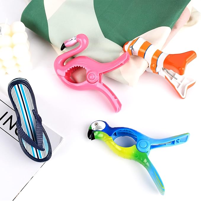 8 Pack Clips for Beach Chairs-Durable and Big Towel Clips, Peg Clips with Colorful Parrot and Pink Flamingo Shape, Creative Beach Towel Clip for Family Use, Portable During Travel.