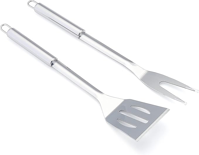 Amazon Basics 4-Piece Stainless Steel BBQ Grilling Tool Set with Carry Bag, Rust-Resistant, Dishwasher Safe