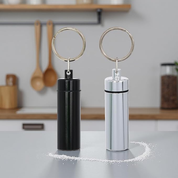 Travel spice jar with spoon, leak-proof with sealing ring, portable keychain spice box with adjustable spoon. Suitable for outdoor camping, picnics, and home kitchens. 2-pack.