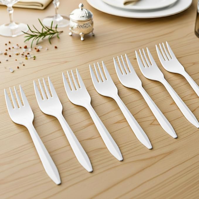 700 Count Medium Weight Plastic Forks White Disposable Plastic Silverware Forks Bulk - Heat Resistant & BPA Free, Solid and Durable for Party Restaurant