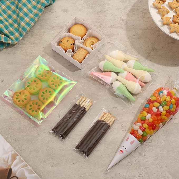 SUREHOME Cookie Bags with Seal 100 Pcs 4 x 4 In Clear Self Sealing Cellophane Bags for Cookie Packaging Small Treat Bag Self Adhesive Individual Cookie Wrappers Gift Giving Candy Baked Goods Sleeves