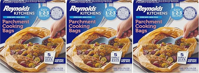 Reynolds Kitchens Parchment Cooking Bags, Family Size, Non-Stick Parchment Cooking Bags for the Oven and Microwave, Oven-Safe up to 425 Degrees, Great for Quick Family Meals, No-Mess Cleanup, 15 Pack