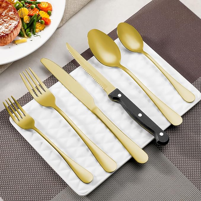 Gold Steak Knives Set of 8, Sharp Triple Rivet Steak Knife, High-Carbon Stainless Steel Serrated Blades, Ergonomic Handles Serrated Steak Knives, Dinner Knife for Kitchen Restaurant, Dishwasher Safe